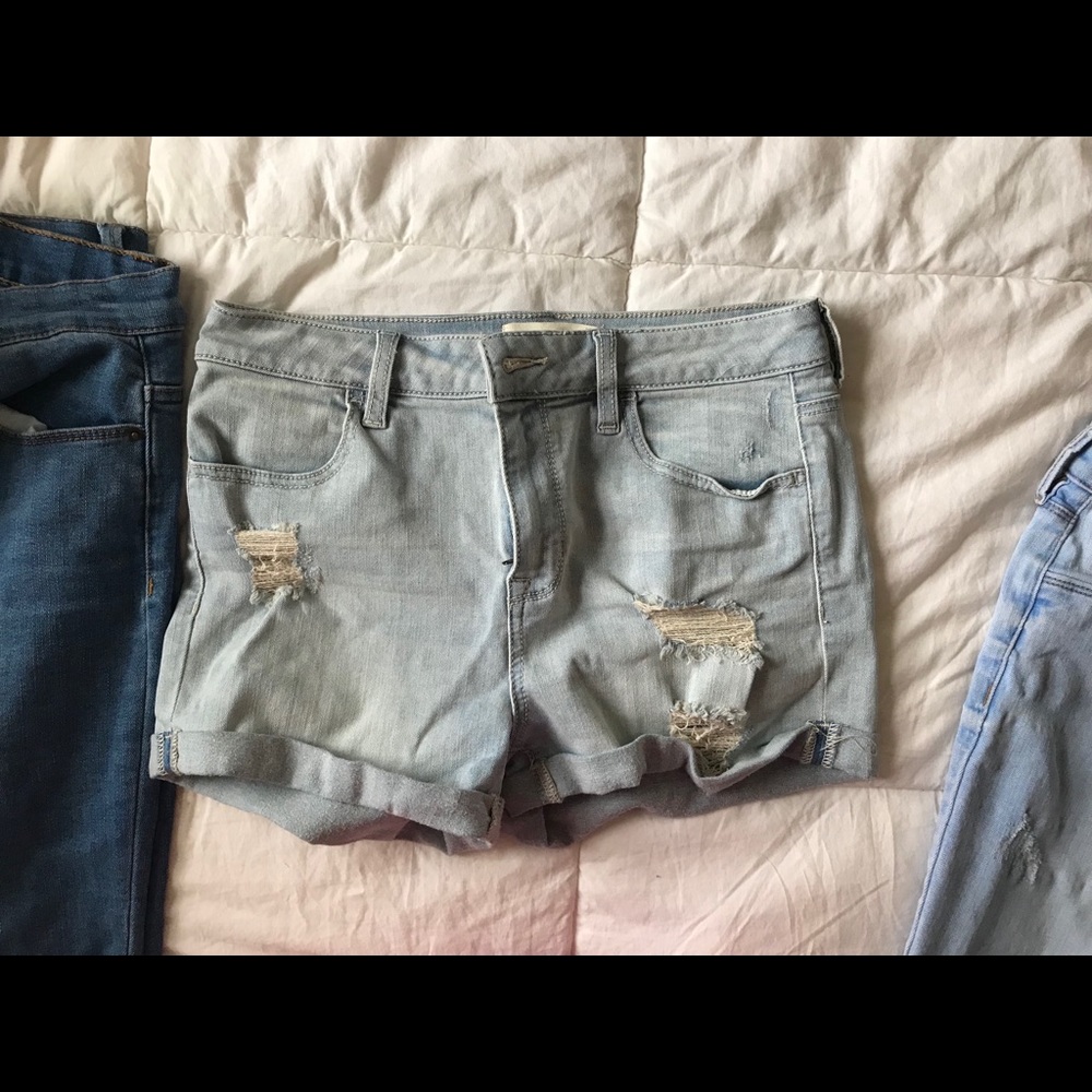 Pacsun lightwash denim shorts